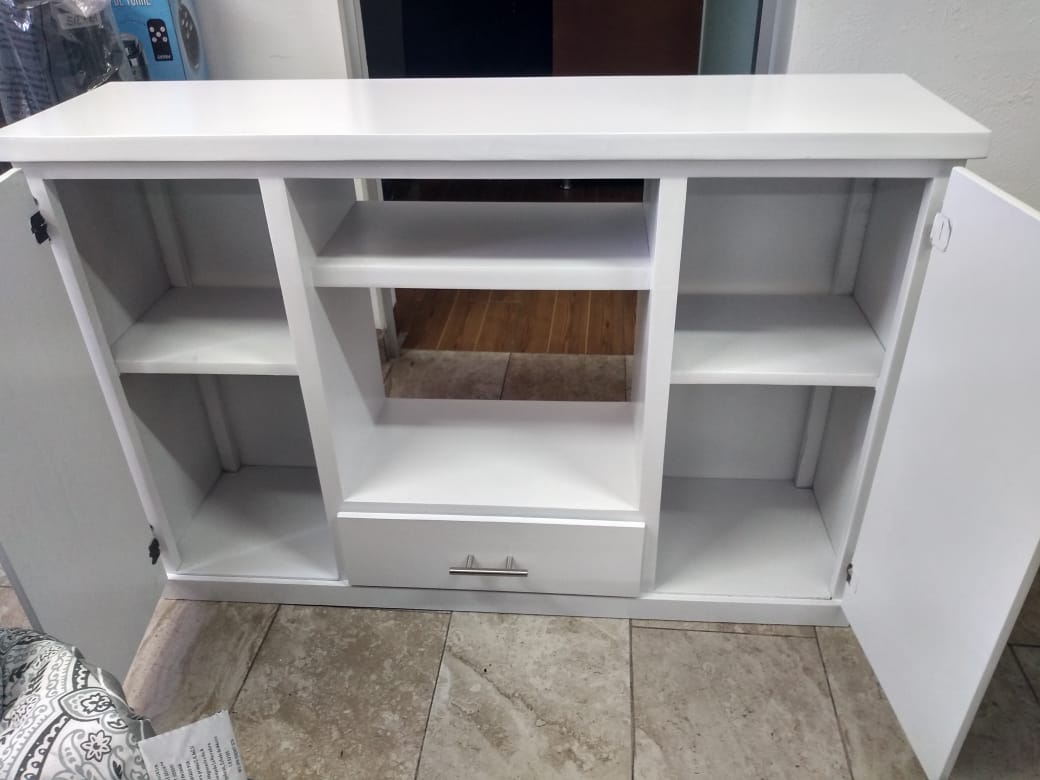 ARES BLANCO MUEBLE PARA PANTALLA DE 50