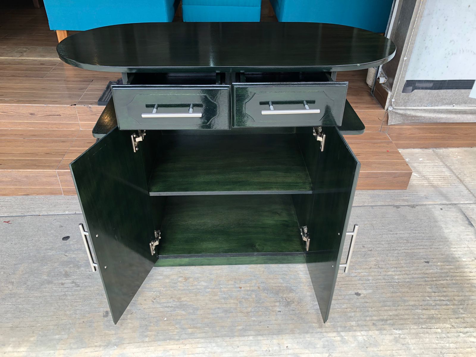 MUEBLE PARA COCINA MODELO KUCHE COLOR  VERDE FICUS   NOTA.  4925